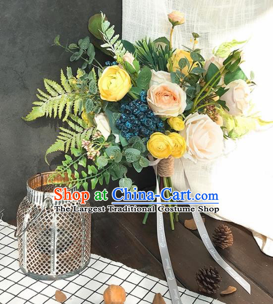 Handmade Classical Wedding Bride Holding Emulational Yellow Rose Flowers Ball Hand Tied Bouquet Flowers for Women