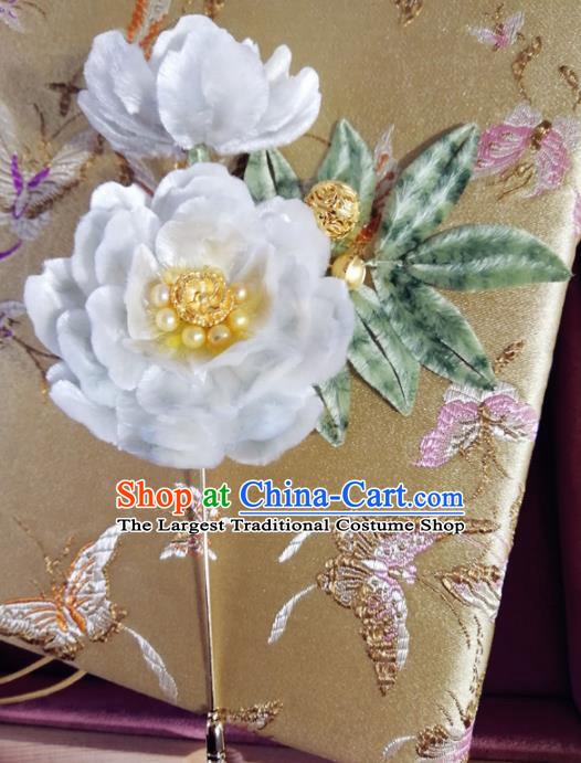 Handmade Chinese Classical White Peony Brooch Ancient Palace Breastpin for Women