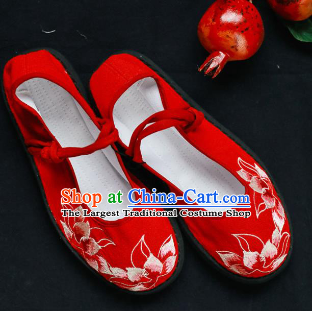 Chinese Handmade Red Cloth Shoes Traditional National Shoes Ancient Princess Embroidered Lotus Hanfu Shoes for Women