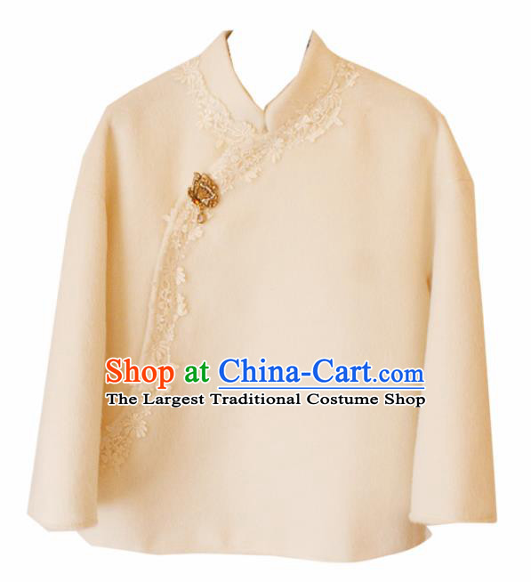 Chinese National Classical White Blouse Traditional Tang Suit Upper Outer Garment for Women