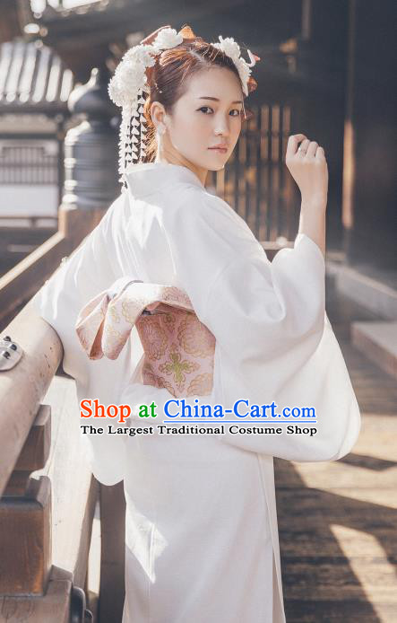 Japanese Classical Court White Yukata Robe Asian Japan Traditional Costume Geisha Furisode Kimono Dress for Women
