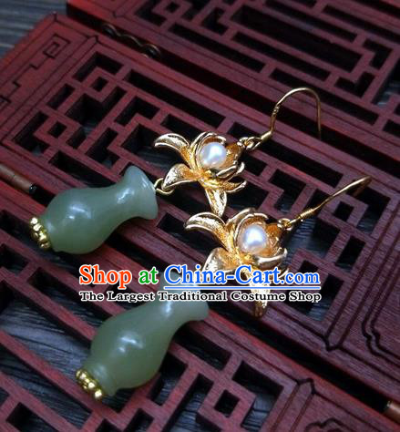 Traditional Chinese Ancient Wedding Hanfu Jade Vase Earrings Handmade Jewelry Accessories for Women