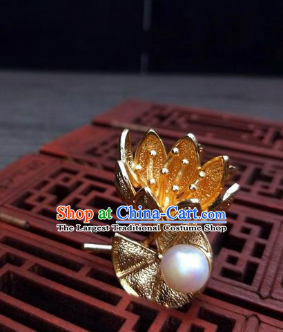 Traditional Chinese Ancient Palace Golden Lotus Brooch Handmade Hanfu Breastpin Pendant for Women