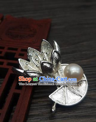 Traditional Chinese Ancient Palace Lotus Brooch Handmade Hanfu Breastpin Pendant for Women