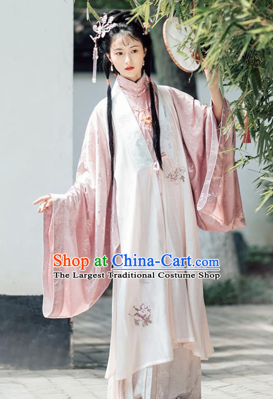 Chinese Ancient Drama Ming Dynasty Nobility Lady Xue Baochai Hanfu Dress Traditional Dream of the Red Chamber Historical Costume for Women