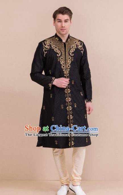 South Asian India Traditional Costume Black Robe and Pants Asia Indian National Suit for Men