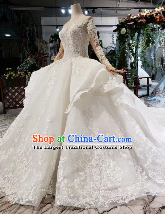 Top Grade Customize Bride Embroidered White Lace Trailing Full Dress Court Princess Wedding Costume for Women