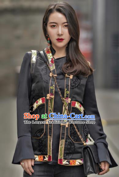 Chinese Traditional Zang Nationality Black Blouse Tibetan Shirt Ethnic Costume for Women