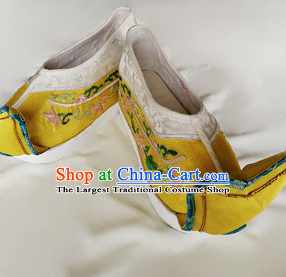 Chinese Traditional Beijing Opera Queen Embroidered Shoes Ancient Empress Shoes for Adults