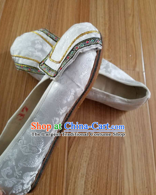 Chinese Ancient Princess Hanfu Embroidered Shoes Traditional Beijing Opera Diva White Satin Shoes for Adults