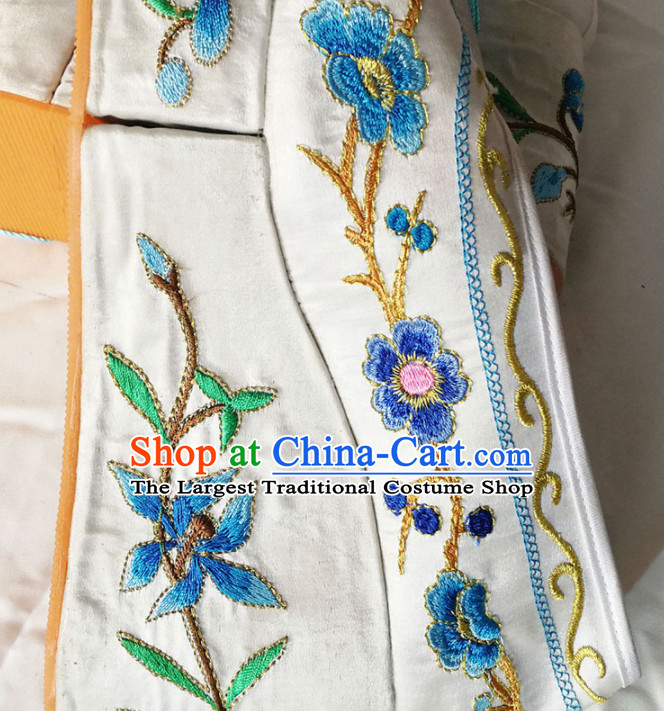 Chinese Traditional Beijing Opera Diva White Shoes Ancient Princess Hanfu Embroidered Shoes for Adults