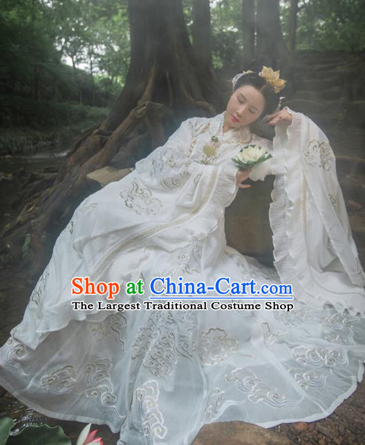 Ancient Chinese Mythology Goddess White Embroidered Hanfu Dress Traditional Jin Dynasty Imperial Consort Replica Costume for Women