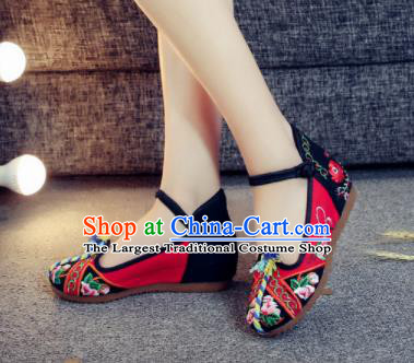 Asian Chinese Traditional Ethnic Dance Red Embroidered Shoes Hanfu Wedding Shoes National Cloth Shoes for Women