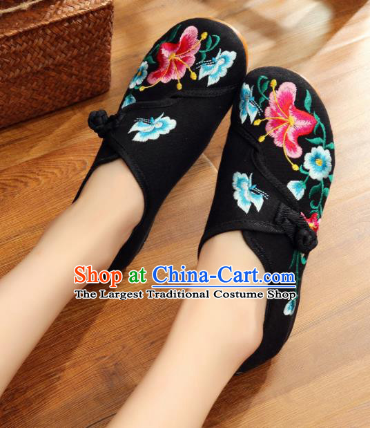 Asian Chinese National Embroidered Petunia Black Shoes Dance Cloth Shoes Traditional Hanfu Shoes for Women