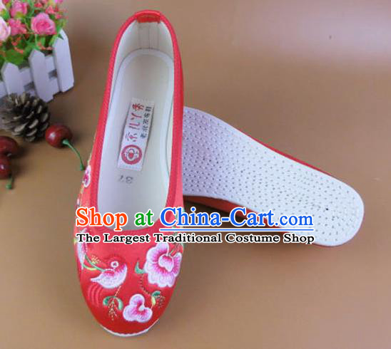 Asian Chinese National Embroidered Peach Blossom Red Shoes Ancient Princess Satin Shoes Traditional Hanfu Shoes for Women