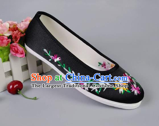 Asian Chinese National Black Satin Shoes Ancient Princess Embroidered Shoes Traditional Hanfu Shoes for Women