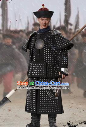 Chinese Ancient Cosplay Manchu General Black Armor and Helmet Traditional Qing Dynasty Military Officer Costumes Complete Set for Men