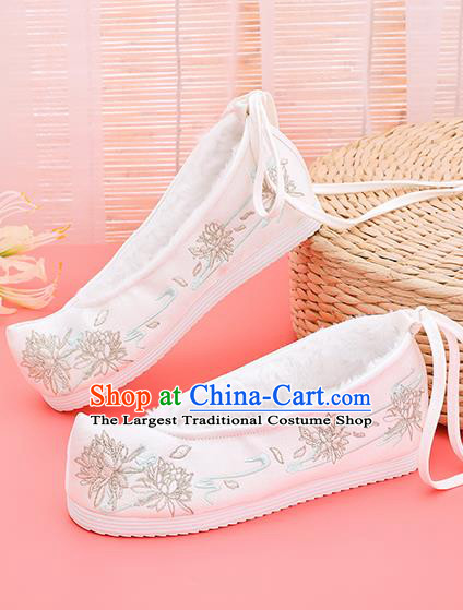 Asian Chinese Winter White Bow Shoes Embroidered Epiphyllum Shoes Traditional Opera Shoes Hanfu Shoes for Women
