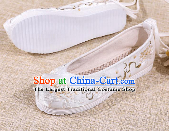 Asian Chinese Embroidered Epiphyllum White Shoes Hanfu Shoes Traditional Opera Shoes Princess Shoes for Women