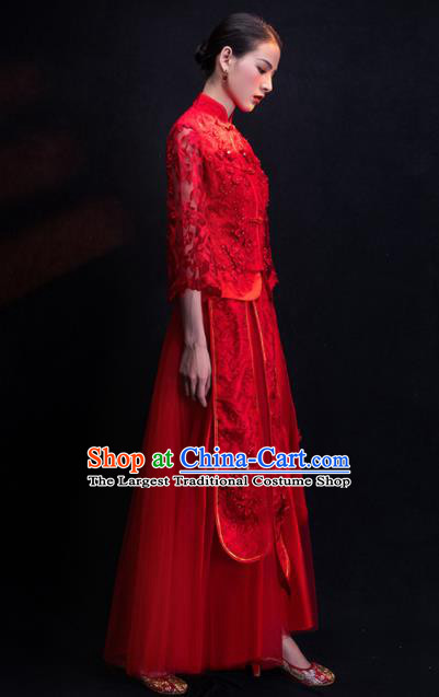 Chinese Traditional Bride Embroidered Veil Xiu He Suit Wedding Red Blouse and Dress Bottom Drawer Ancient Costumes for Women