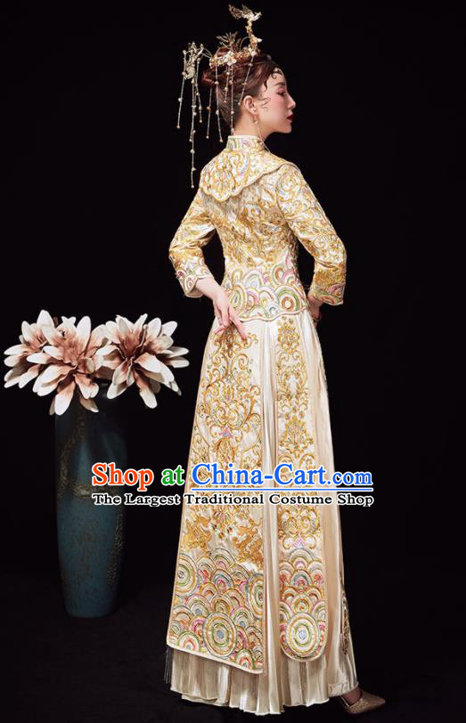 Chinese Ancient Embroidered Beige Blouse and Dress Traditional Bride Xiu He Suit Wedding Costumes for Women