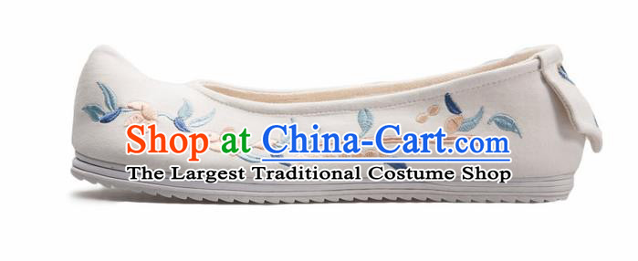 Chinese Handmade Opera Embroidered White Bow Shoes Traditional Hanfu Shoes National Shoes for Women