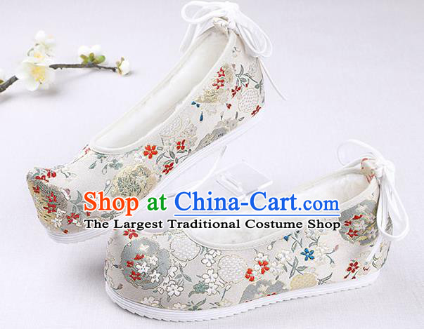 Chinese Handmade Opera Winter White Satin Shoes Traditional Hanfu Shoes National Shoes for Women