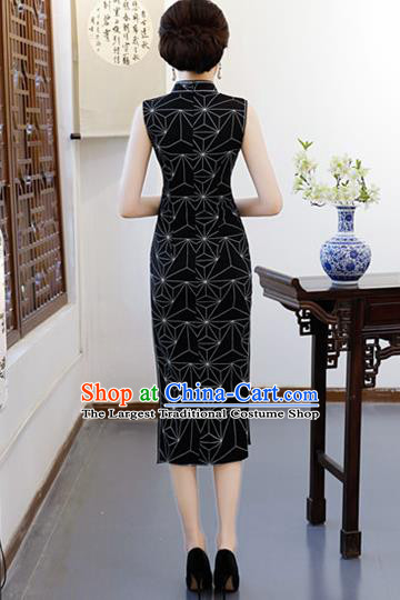 Chinese Traditional Qiapo Dress Black Cheongsam National Costumes for Women