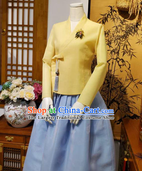 Korean Traditional Female Yellow Blouse and Blue Bust Skirt Asian Korea National Fashion Costumes Women Hanbok Apparels