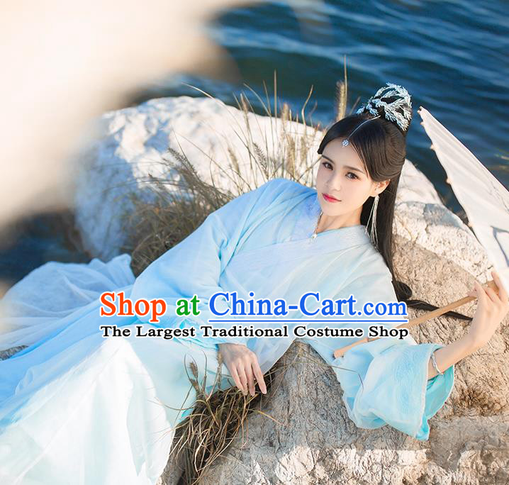 Chinese Ming Dynasty Female Swordsman Dress Traditional Hanfu Apparels Ancient Taoist Nun Historical Costumes