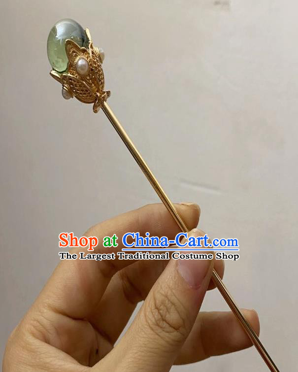 Chinese Ancient Empress Green Bead Hairpins Hair Accessories Handmade Ming Dynasty Court Golden Hair Stick