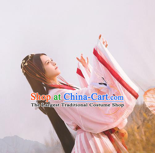 Chinese Ancient Swordswoman Hanfu Apparels Traditional Costumes Jin Dynasty Female Knight Red Dress Garment