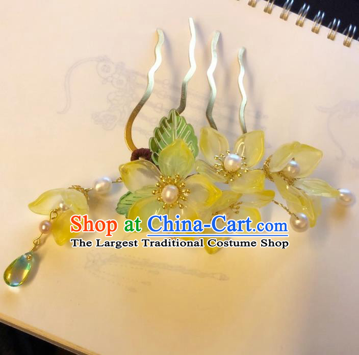 Chinese Ancient Princess Yellow Plum Blossom Hairpins Hair Accessories Handmade Ming Dynasty Tassel Hair Comb