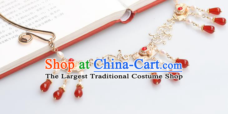 Chinese Handmade Red Agate Tassel Necklet Classical Jewelry Accessories Ancient Ming Dynasty Princess Hanfu Golden Necklace for Women