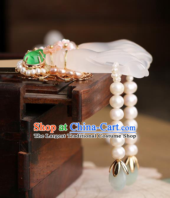 Chinese Classical Palace Jade Hair Stick Handmade Hanfu Hair Accessories Ancient Ming Dynasty Princess Pearls Tassel Hairpins
