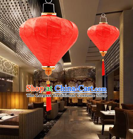 Chinese Traditional Red Silk Palace Lanterns Handmade Hanging Lantern Classical Festive New Year Diamond Lamp