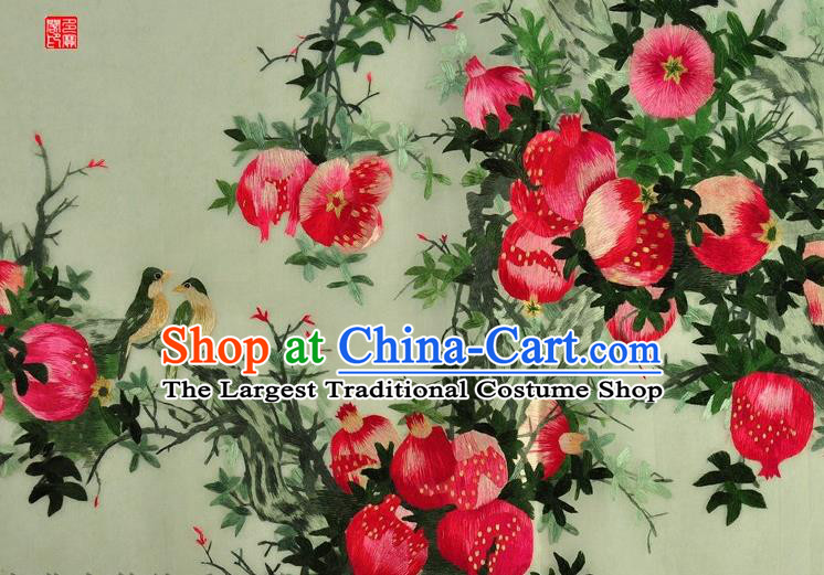 Traditional Chinese Embroidered Red Pomegranate Decorative Painting Hand Embroidery Silk Wall Picture Craft