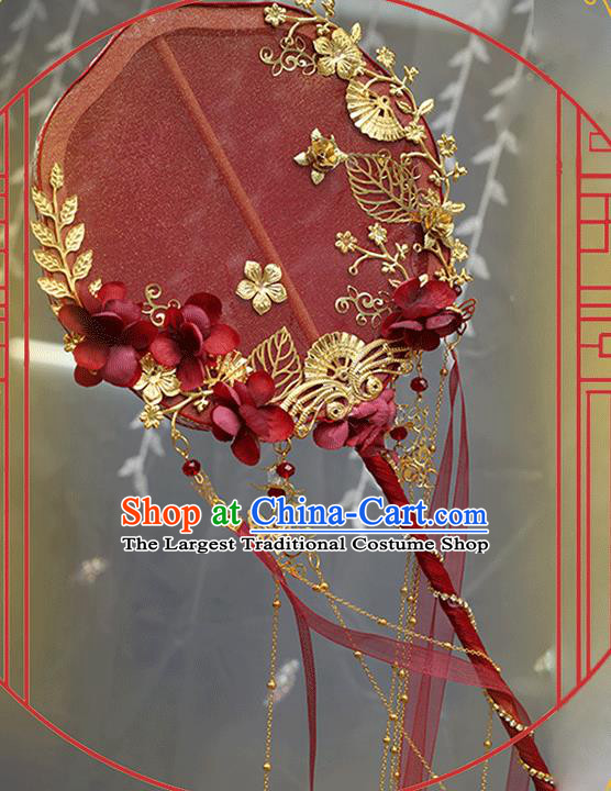 China Classical Red Palace Fans Handmade Hanfu Silk Fans Ribbon Fan