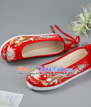 China Traditional Red Hanfu Shoes Ming Dynasty Princess Shoes Embroidered Flowers Shoes Wedding Shoes