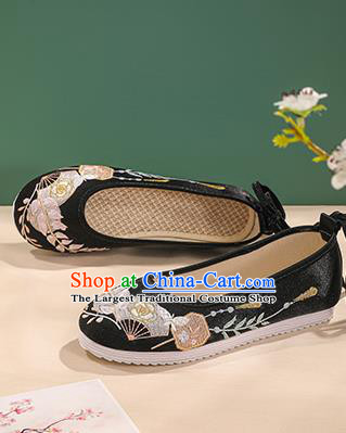 China Traditional Cloth Shoes Hanfu Shoes Handmade Princess Shoes Black Embroidered Shoes