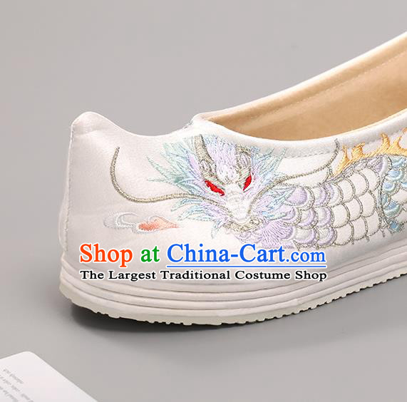 Handmade China Classical Dragon Pattern Embroidered Shoes Hanfu Shoes National Shoes Traditional White Cloth Shoes
