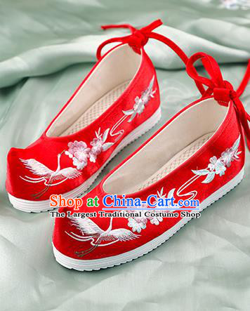 China Handmade Shoes National Shoes Cloth Shoes Traditional Embroidered Crane Plum Shoes Hanfu Red Bow Shoes
