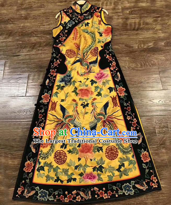 China Tang Suit Classical Phoenix Pattern Cheongsam Yellow Silk Qipao Dress Costume Women Clothing