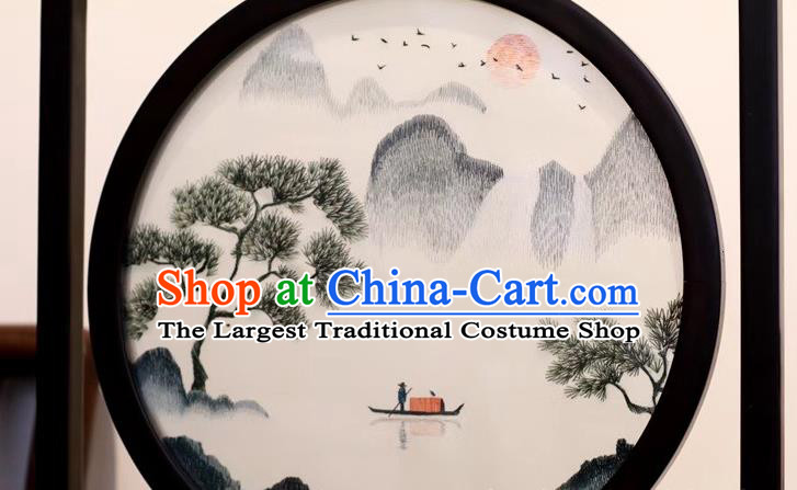 China Handmade Table Ornament Embroidery Craft Suzhou Embroidered Fishermen Rosewood Desk Screen