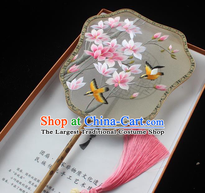 China Suzhou Embroidery Palace Fan Handmade Silk Fan Classical Dance Embroidered Palm Leaf Fans