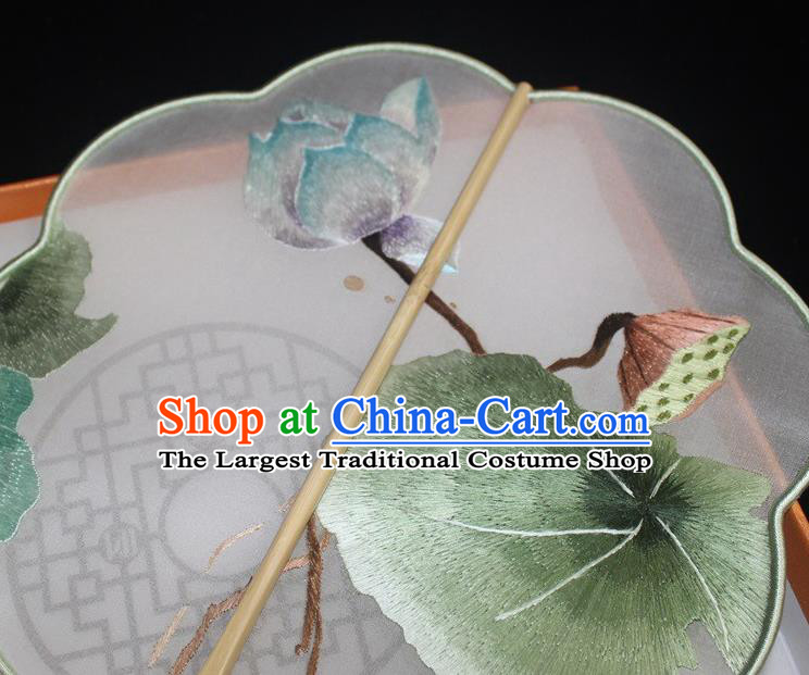 China Handmade Silk Fan Suzhou Embroidered Fan Traditional Court Hanfu Fan Embroidery Lotus Palace Fan