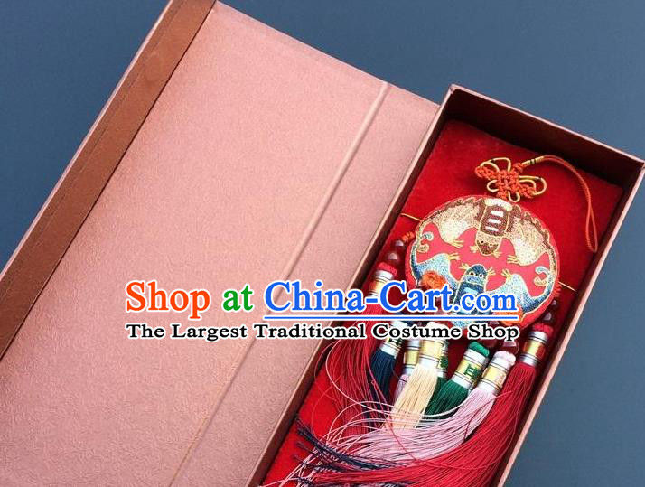China Embroidery Bat Lucky Charms Traditional Embroidered Car Tassel Pendant Accessories New Year Decoration