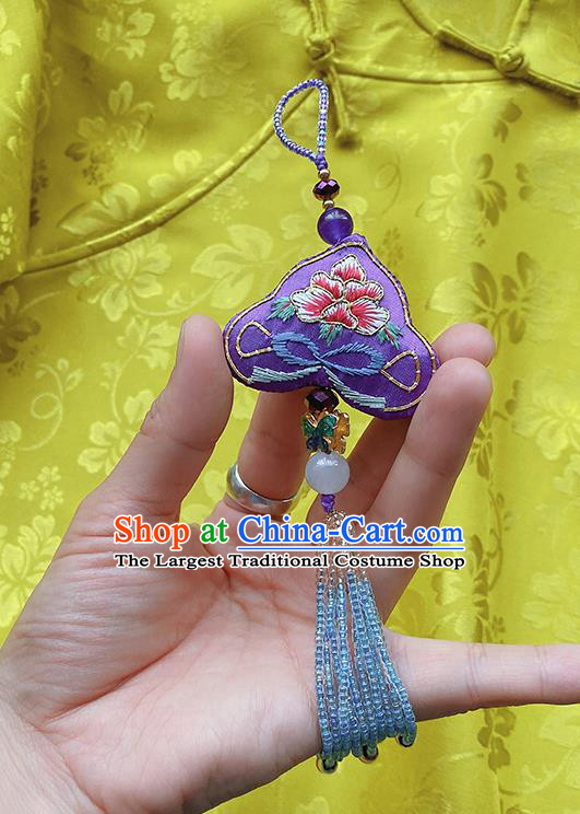China Traditional Accessories Embroidered Purple Silk Brooch Classical Cheongsam Pearls Tassel Pendant