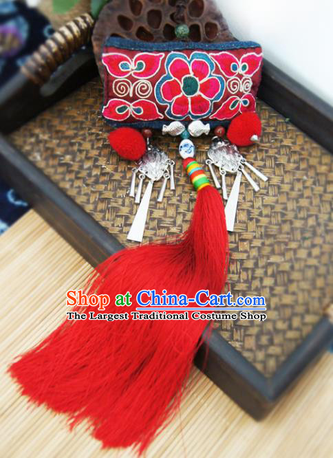 China Handmade National Embroidered Necklace Red Tassel Necklet Ethnic Women Accessories
