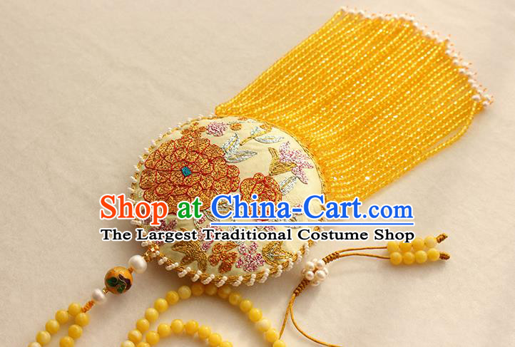 China Classical Yellow Beads Tassel Accessories Women Jewelry Handmade Traditional Embroidered Sachet Necklace